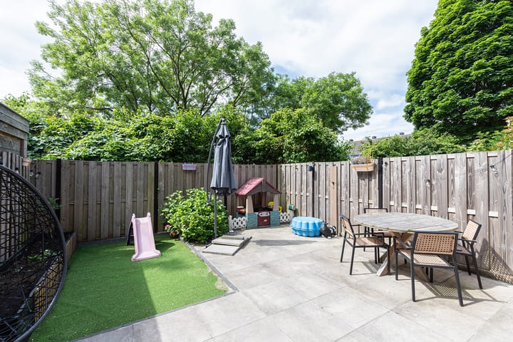 Foto 26 van Trompstraat 68