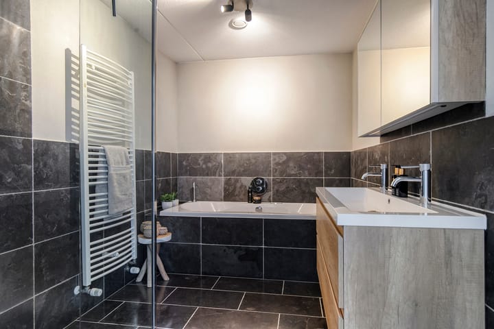 Foto 17 van Troelstrastraat 26