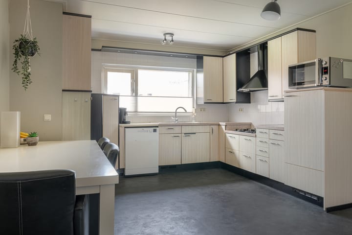 Photo 17 of Binnenhof 38