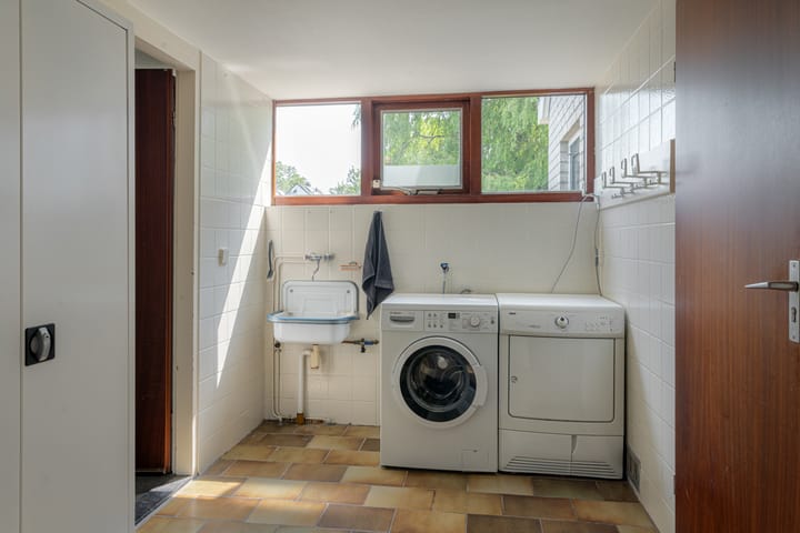 Photo 19 of Binnenhof 38