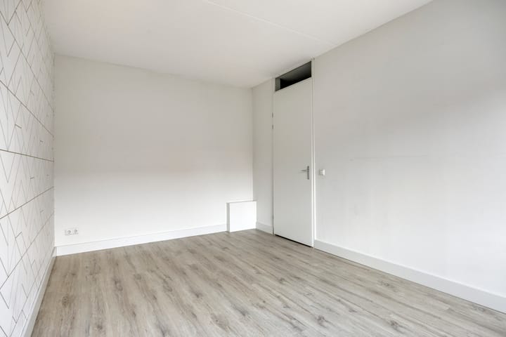 Foto 23 van Zwaagerf 4