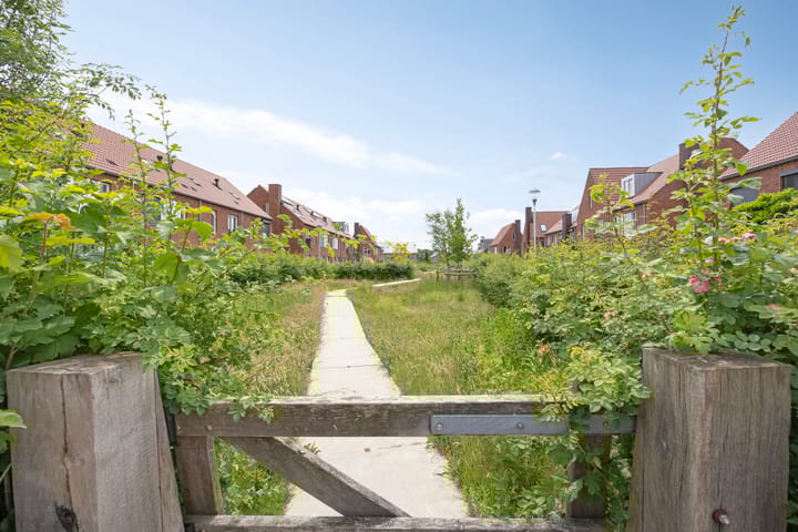 Foto 38 van Zwaagerf 4