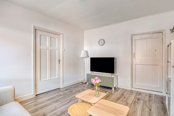 Photo 7 of Middenstraat 10