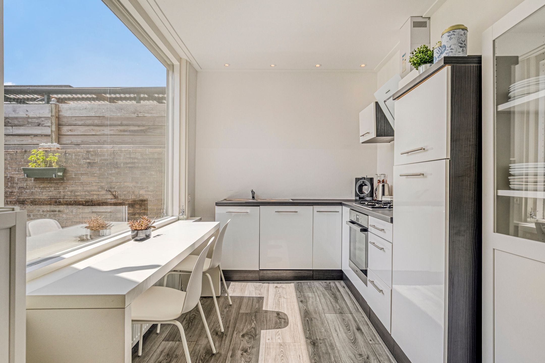 Foto 9 van Middenstraat 10