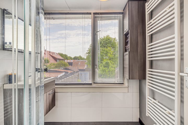 Photo 18 of Middenstraat 10