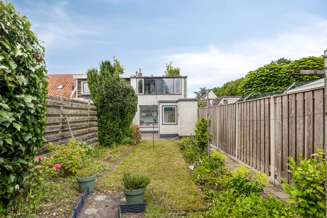 Foto 26 van Middenstraat 10