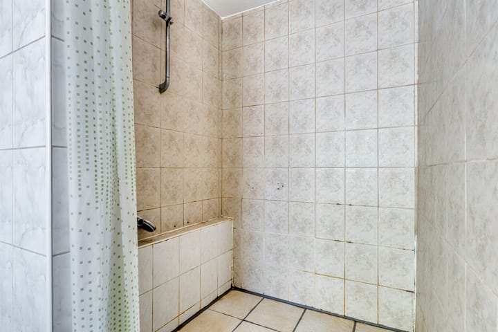 Photo 19 of Krabbendijkestraat 359