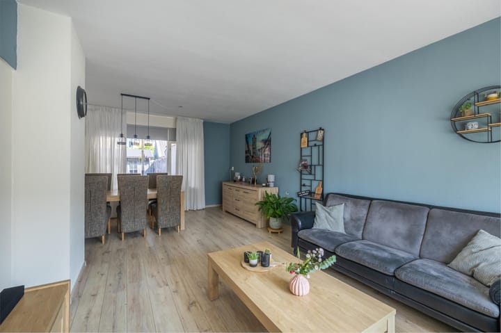 Photo 8 of Lijsterbesstraat 3