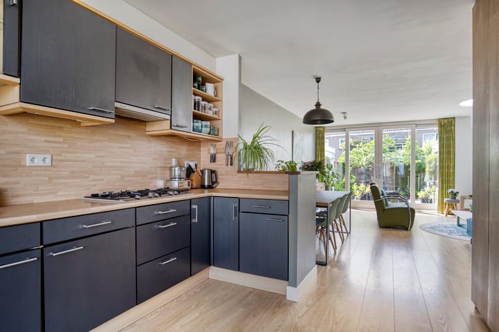 Foto 14 van Irenestraat 29