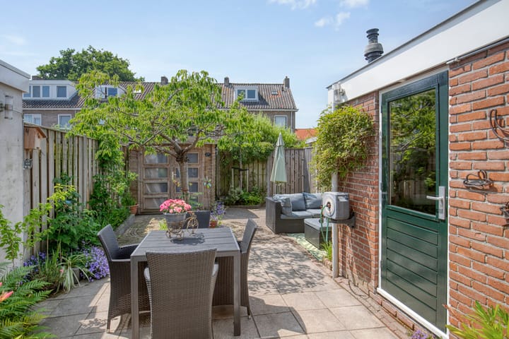 Foto 24 van Irenestraat 29