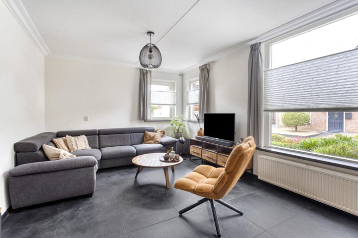 Foto 2 van Pastoor van Erpstraat 5