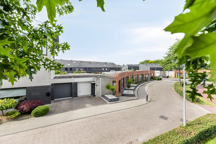 Foto 2 van Milheezestraat 26