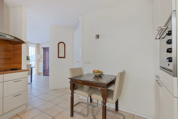 Photo 9 of Milheezestraat 26