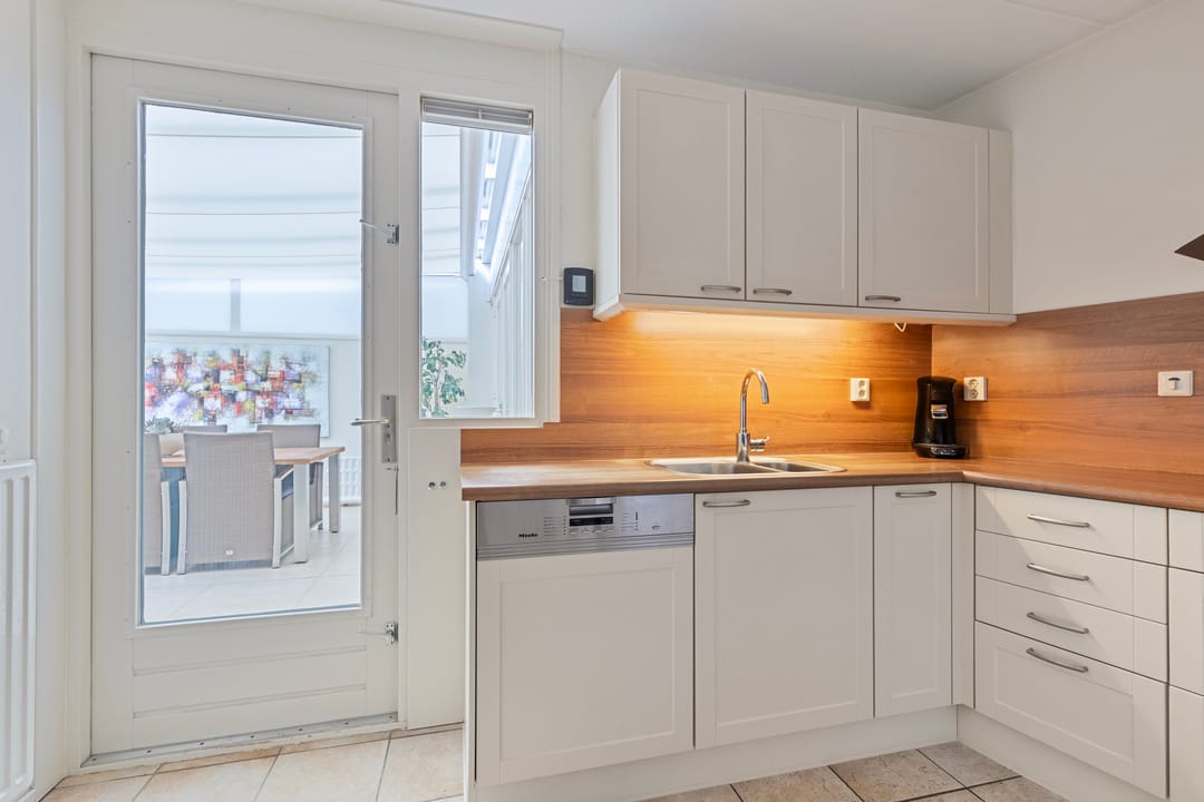 Photo 11 of Milheezestraat 26