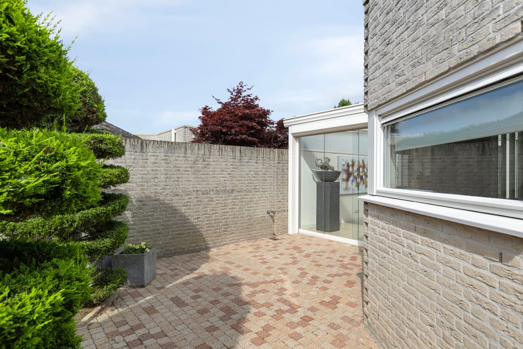 Photo 16 of Milheezestraat 26