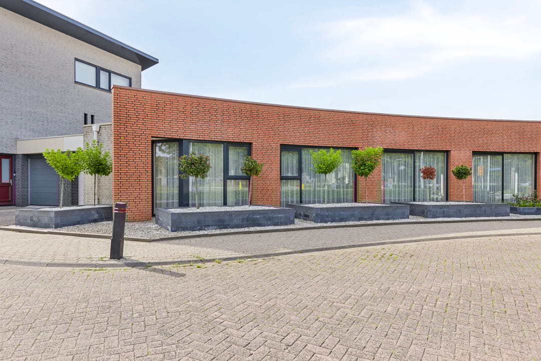 Photo 32 of Milheezestraat 26