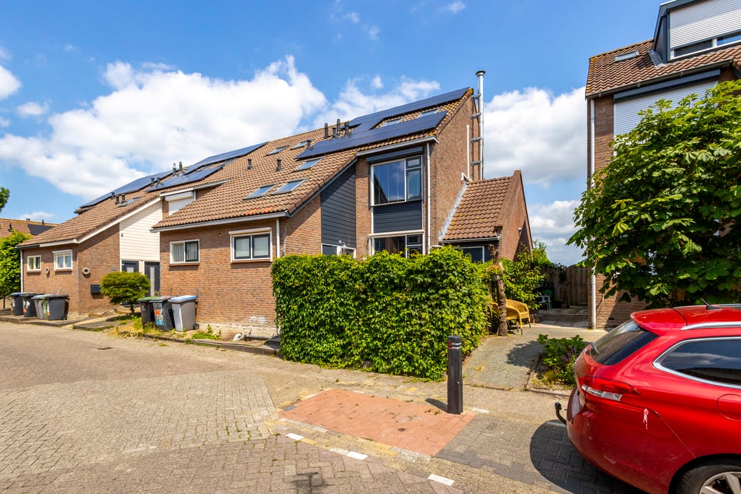 Foto 1 van van Gentstraat 27