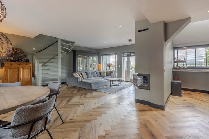 Foto 7 van van Gentstraat 27