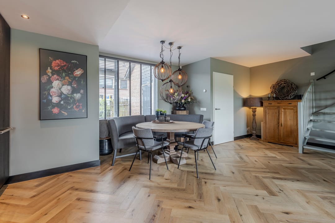 Foto 11 van van Gentstraat 27