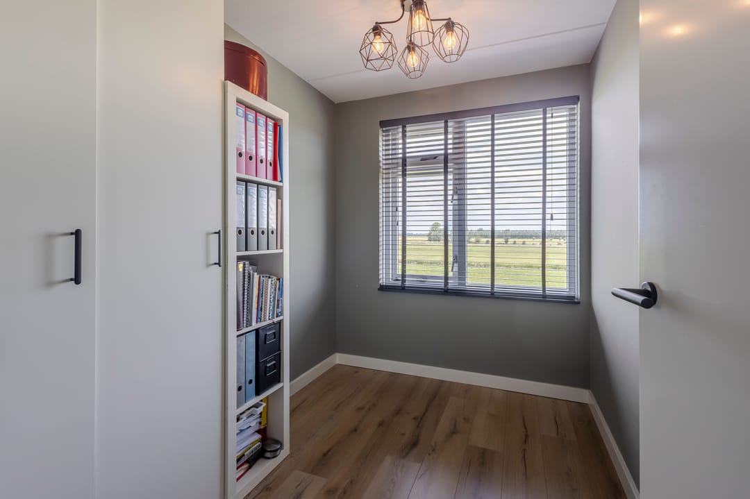 Foto 26 van van Gentstraat 27