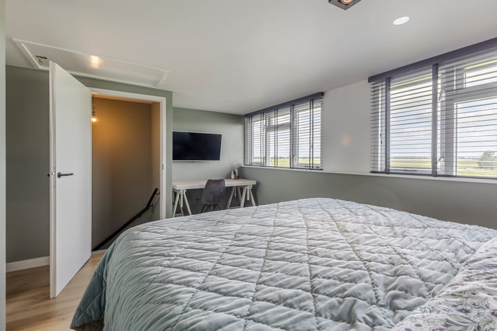 Foto 31 van van Gentstraat 27