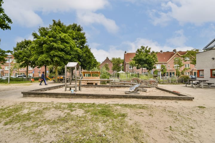 Foto 31 van Jasmijnstraat 40-B