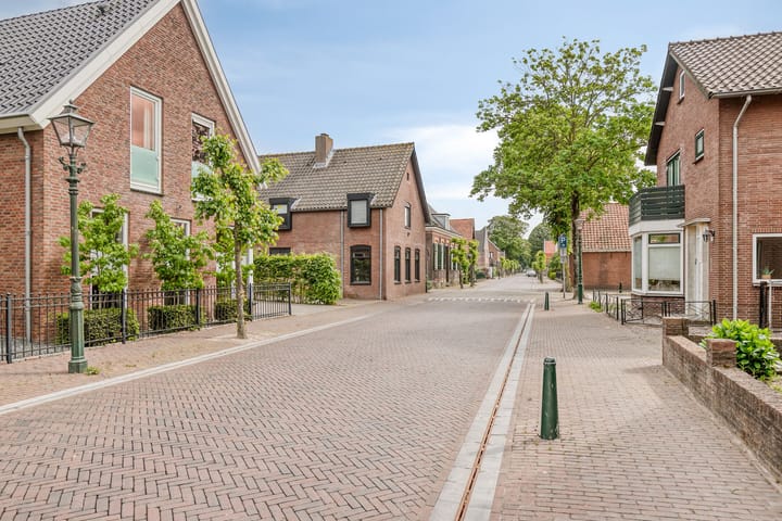 Photo 4 of Dorpsstraat 97