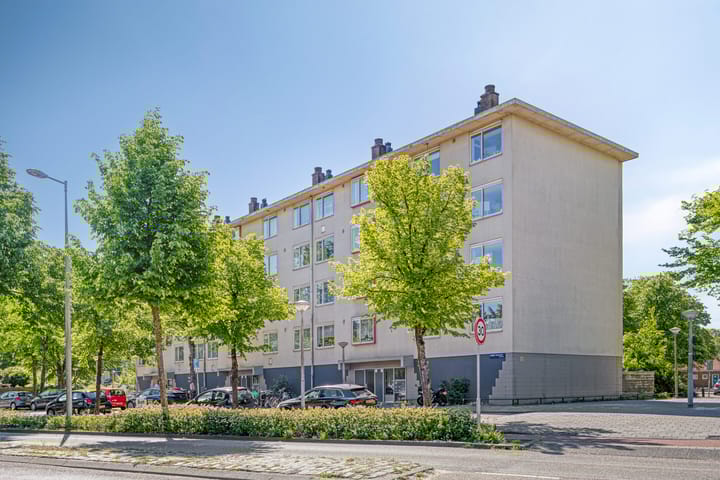 Photo 1 of Robert Fruinlaan 30-2