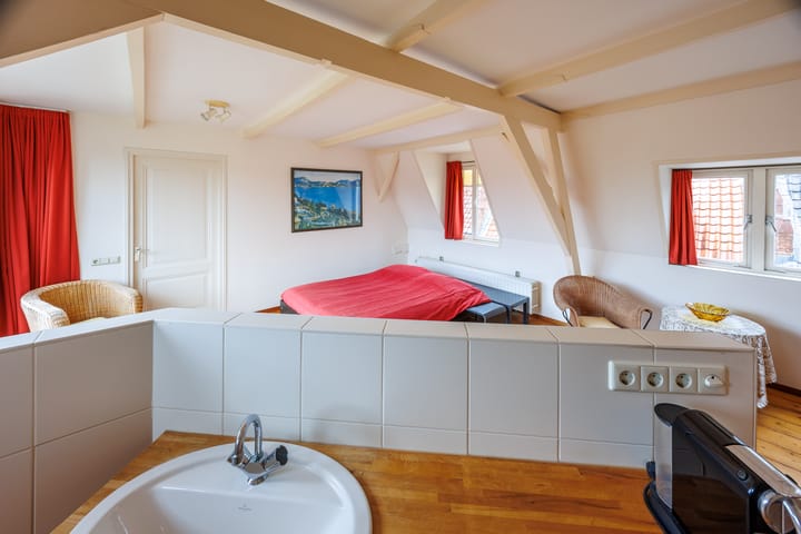 Foto 74 van Oeverstraat 30