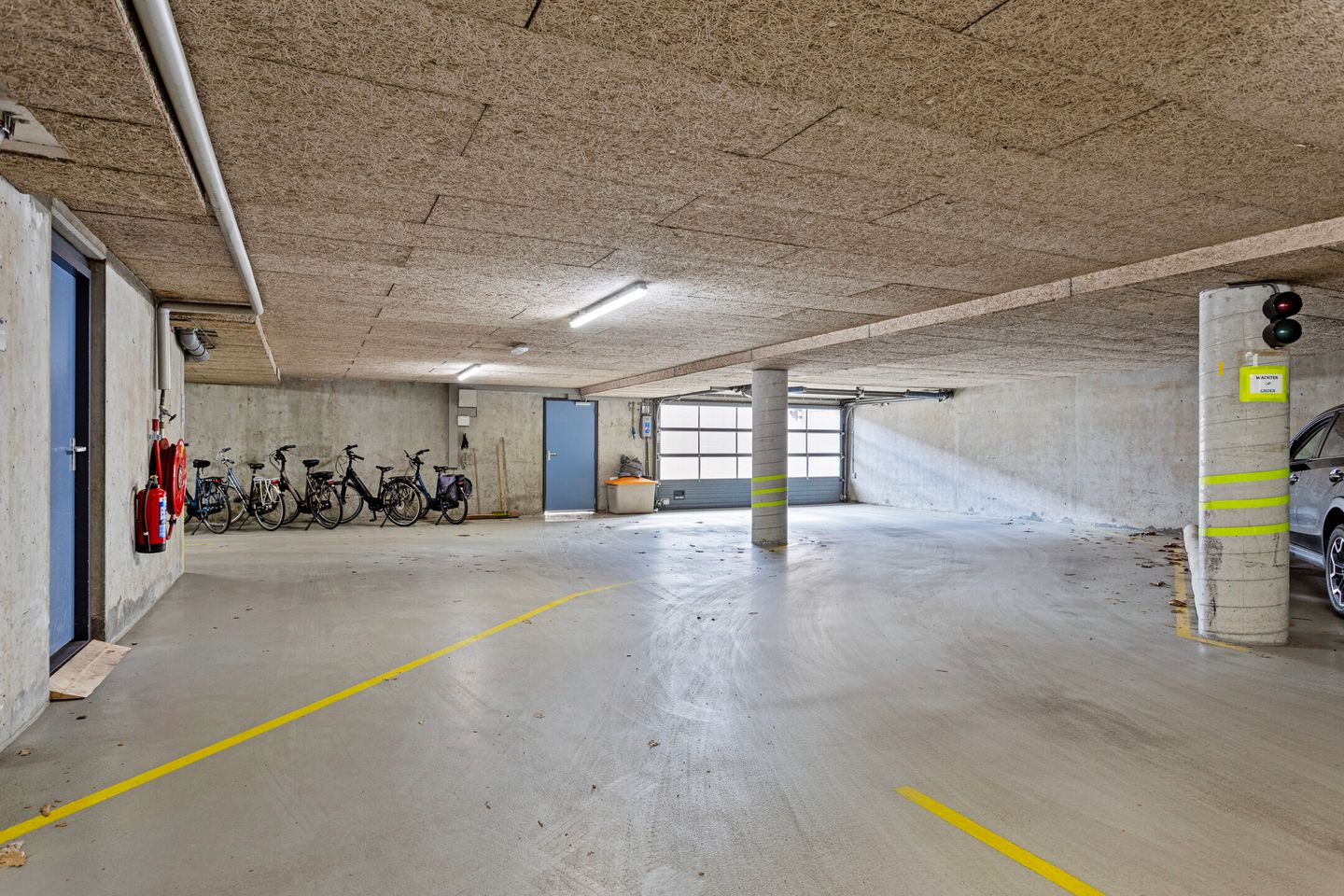 Foto 20 van Burgemeester Kuperusplein 158