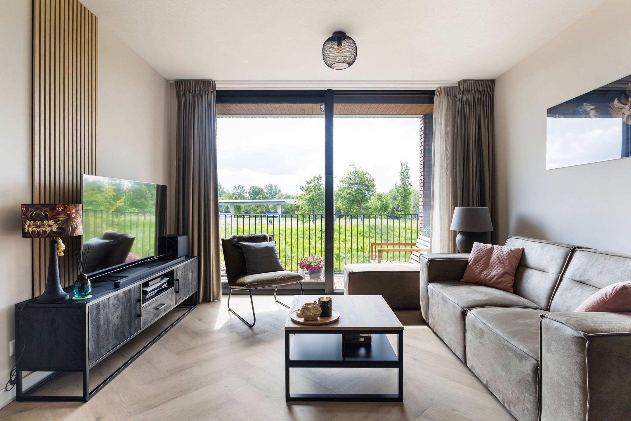 Foto 12 van Groningerstraatweg 361-C3