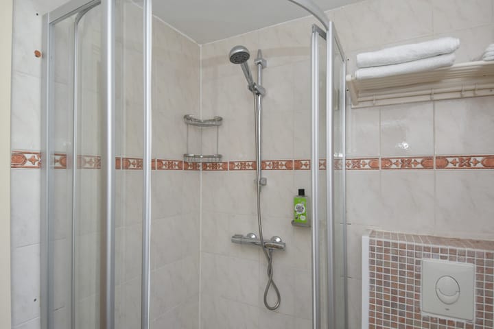 Foto 24 van Willem Klooslaan 50