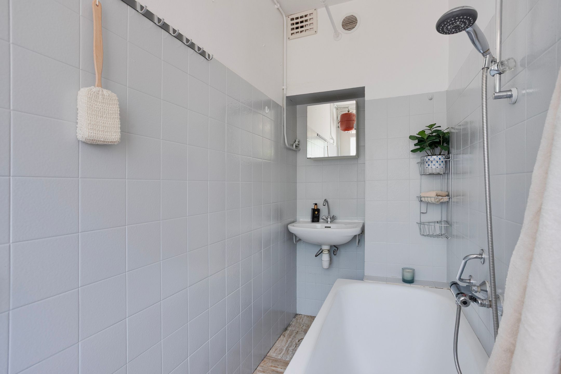 Photo 15 of Veldmaarschalk Montgomerylaan 444