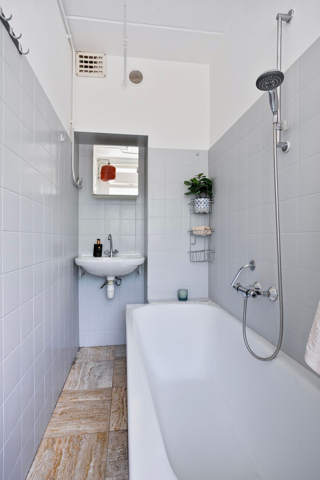 Photo 16 of Veldmaarschalk Montgomerylaan 444