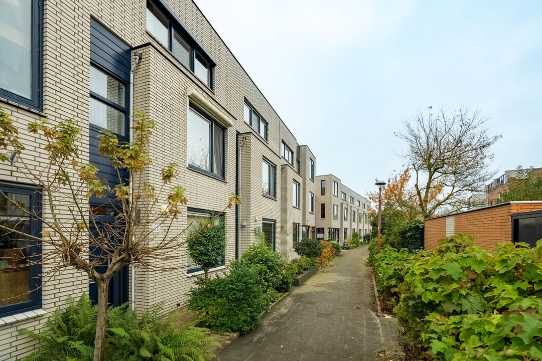 Foto 2 van Johannes Vermeerhage 15