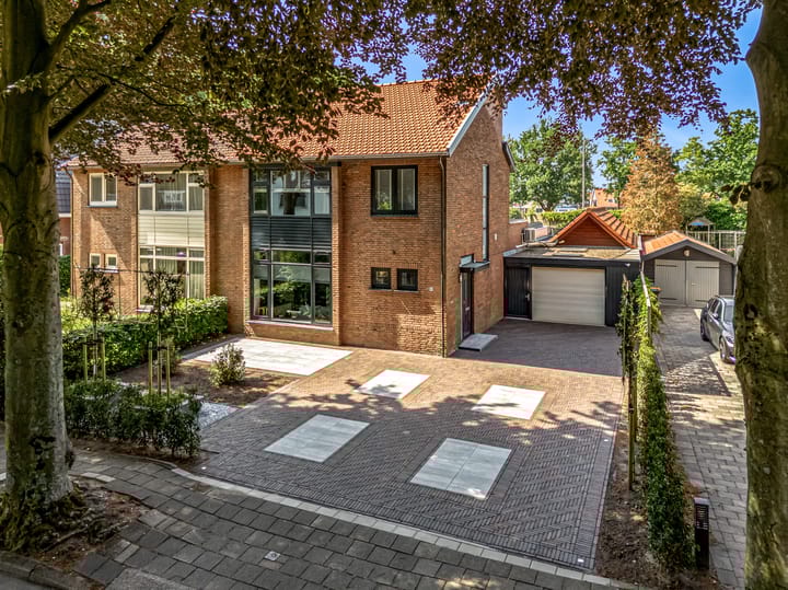 Foto 1 van W. Warnaarlaan 66