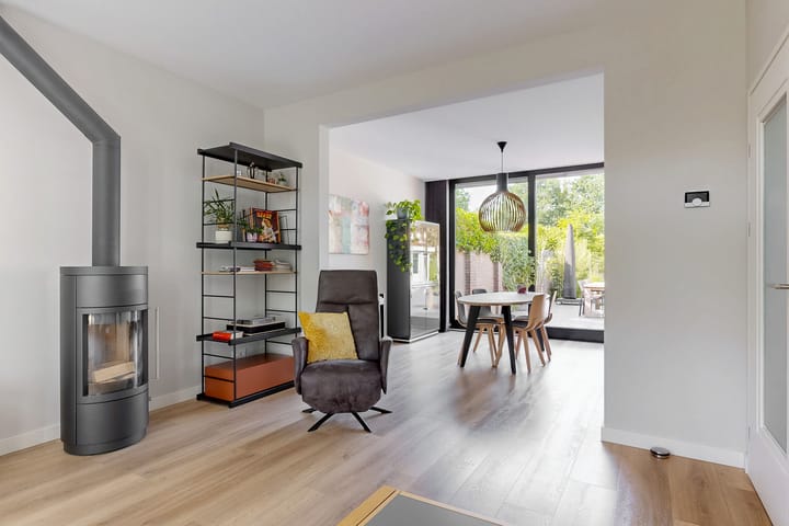 Foto 11 van W. Warnaarlaan 66