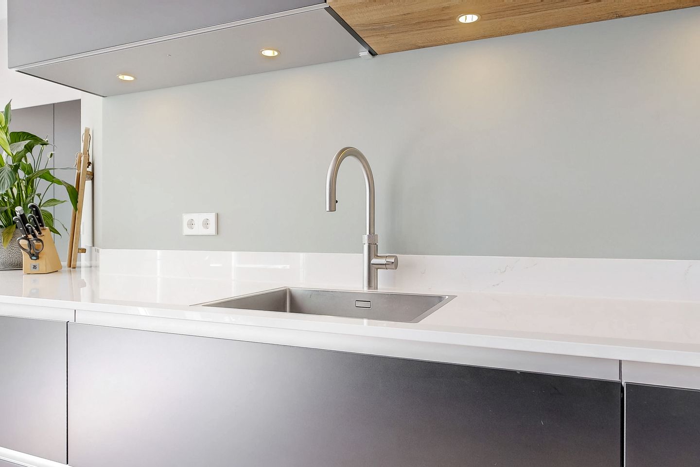 Foto 20 van W. Warnaarlaan 66