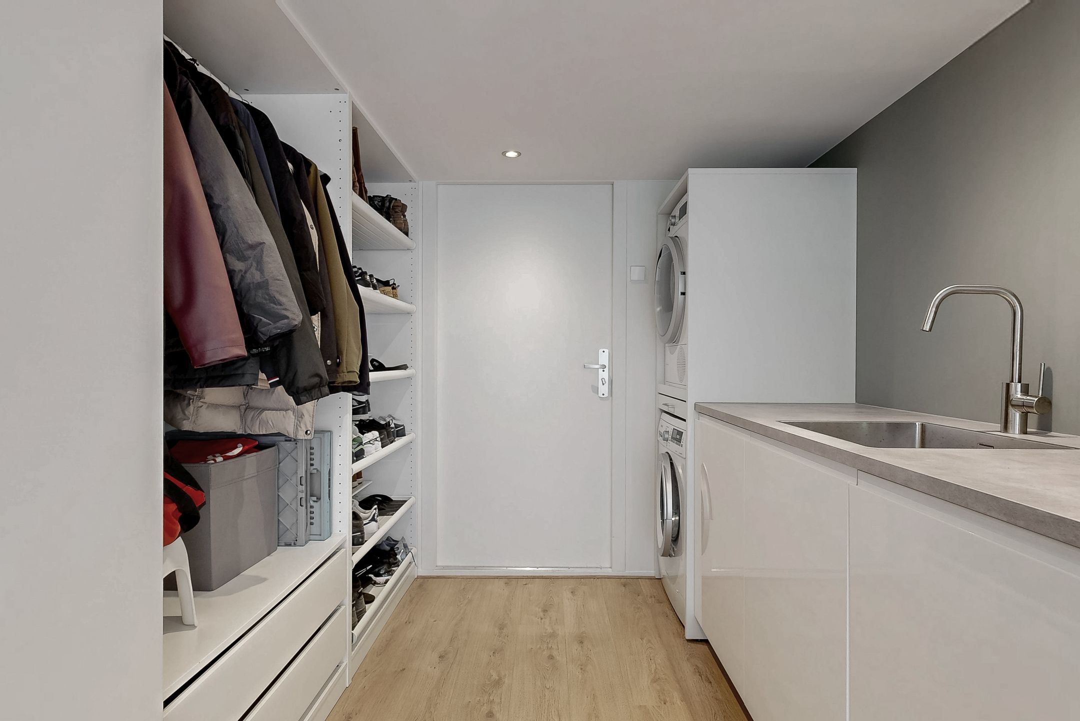 Foto 27 van W. Warnaarlaan 66