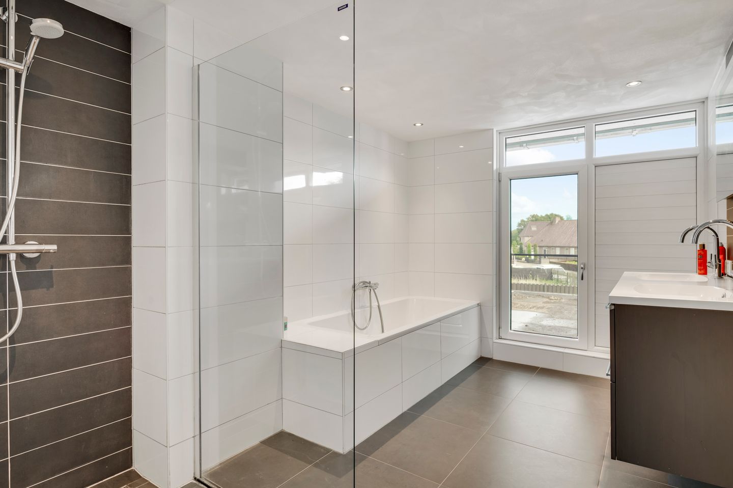 Foto 5 van Molenheide 25