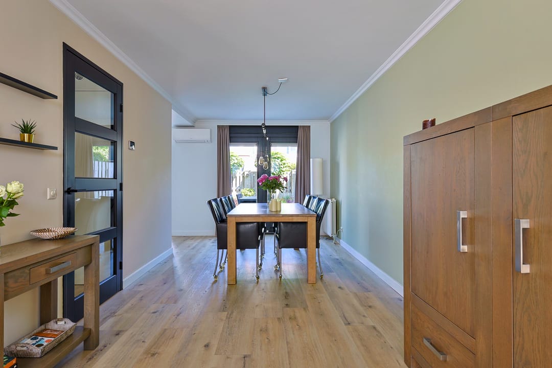 Foto 2 van Vrouwenmantel 1