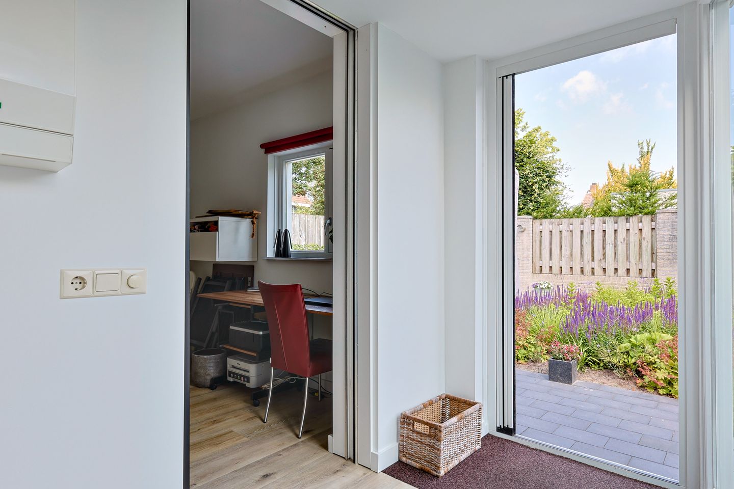 Foto 14 van Vrouwenmantel 1