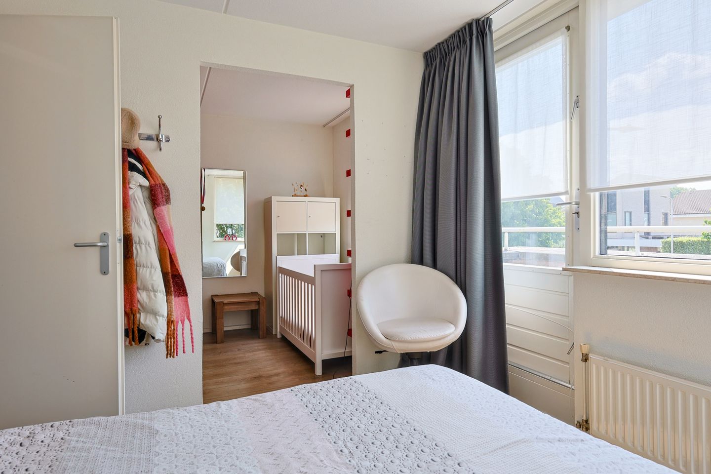 Foto 19 van Vrouwenmantel 1