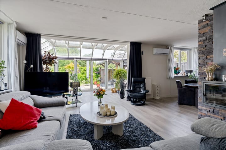 Foto 4 van Dr. Joop den Uylsingel 17