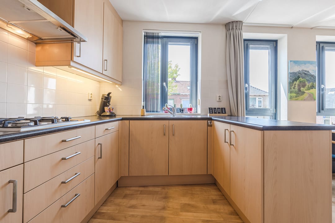 Foto 16 van Middenstraat 2-E