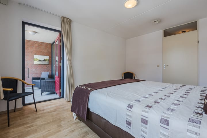 Foto 19 van Middenstraat 2-E