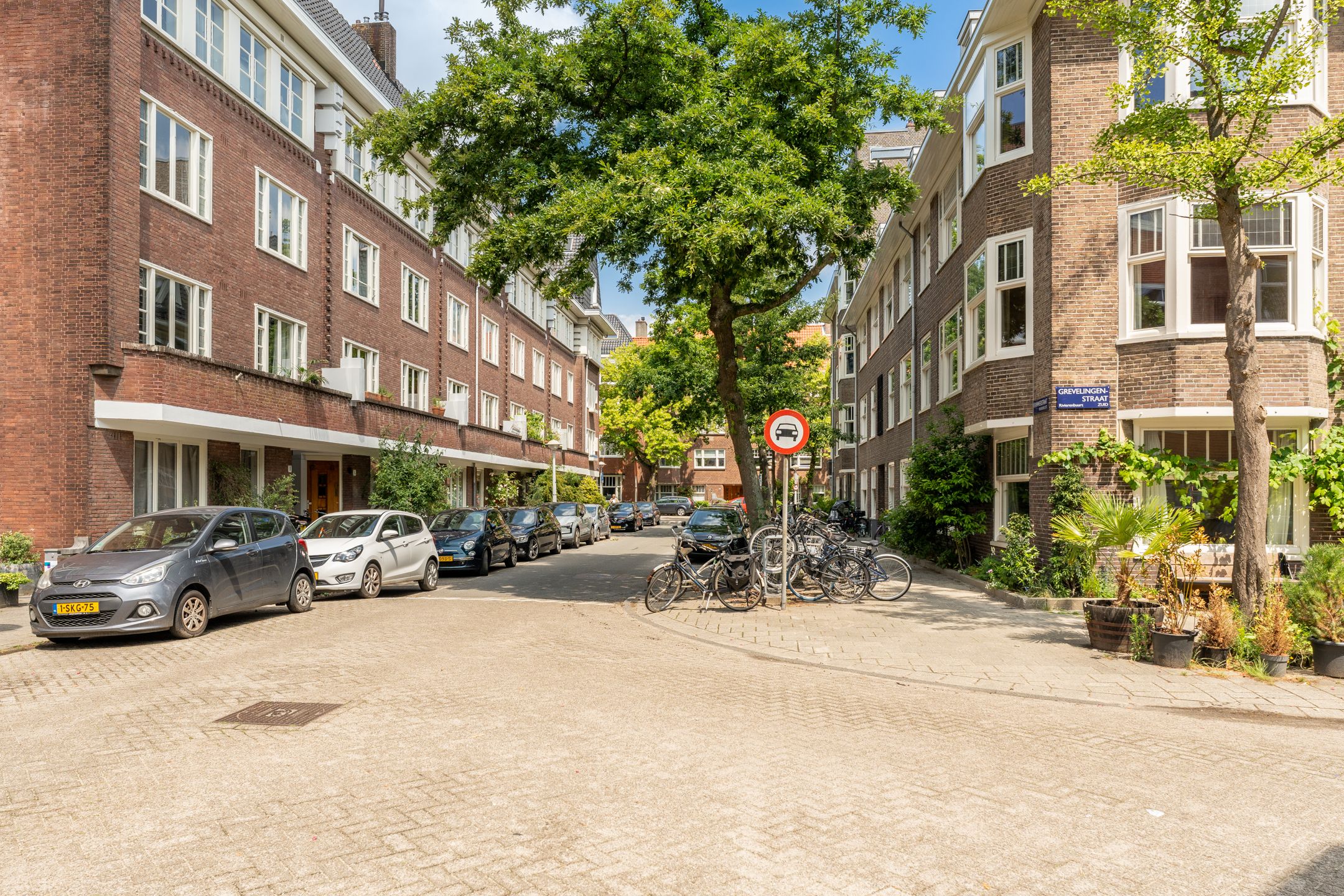 Photo 42 of Krammerstraat 6-H