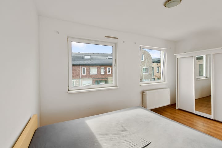 Foto 11 van James Cookroute 136