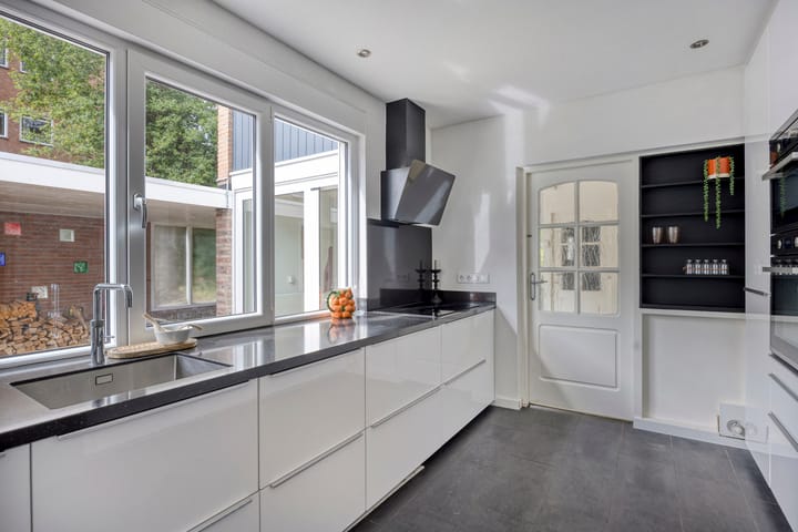 Foto 15 van Louis Braillestraat 4