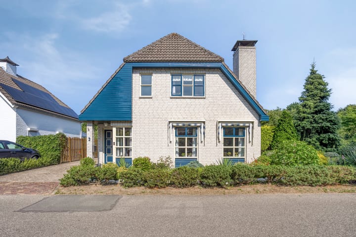 Foto 2 van Urnenveldweg 3